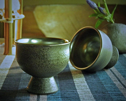 信楽酒呑 信楽焼 酒器 高台カップ ぐい呑み 光彩 陶器 おしゃれ カップ コップ