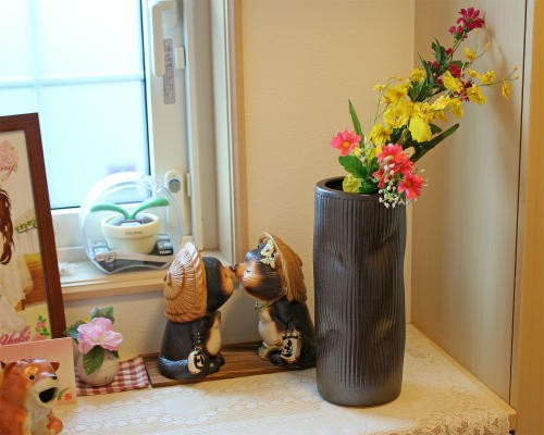 在庫数限り 信楽焼 花瓶 ラスター 櫛目 ひねり おしゃれ 一輪挿し 花入