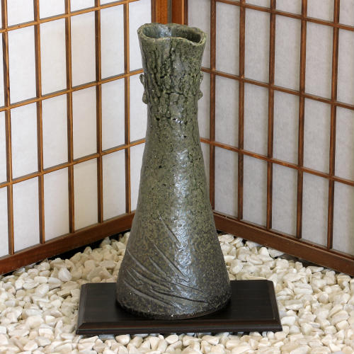 信楽焼 花瓶 花器 華道 池坊 嵯峨御流 黒窯肌 耳付き 手びねり 陶器