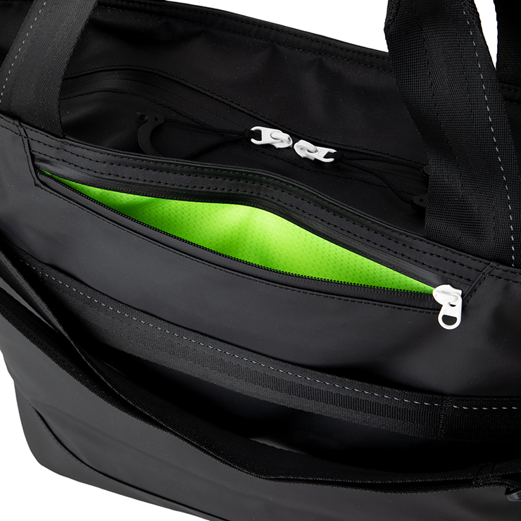Samsonite RED 正規品 サムソナイトレッド バッグ トートバッグ Samsonite RED 正規品 サムソナイトレッド バッグ トートバッグ