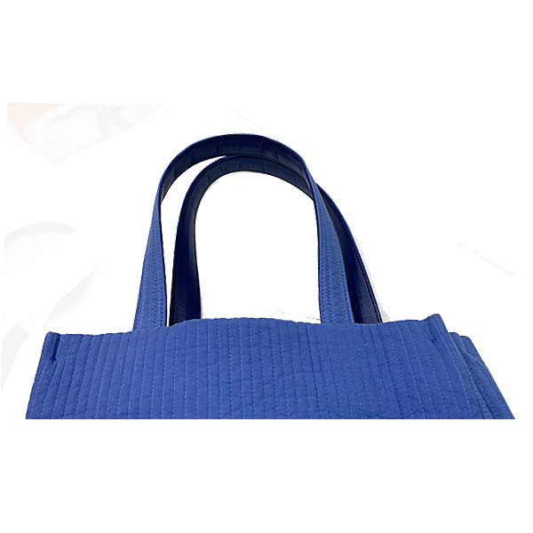 ファミリア ≪新品≫ familiar pionunnal ピオヌンナル 「ポルト