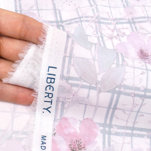 LIBERTY. リバティプリント 国産 タナローン イルマズ・ガーデン