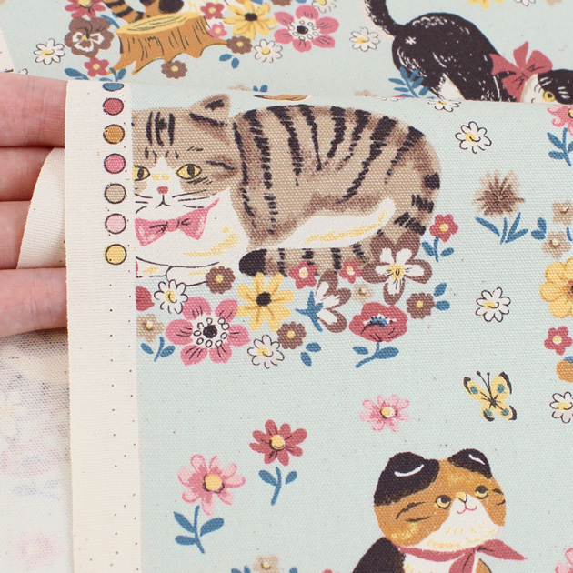 絵：ANNA．Ｋ　仔猫、子犬と花海 silver.0 on X: 
