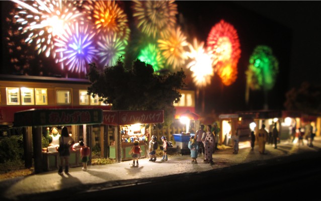 ジオラマ　スキー場＆花火大会　リアルに花火が打ちあがります。