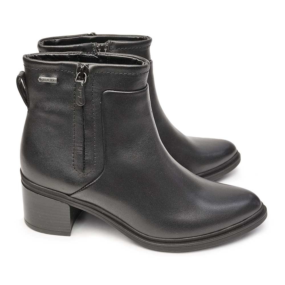 Clarks brooklyn 2024 bay boots