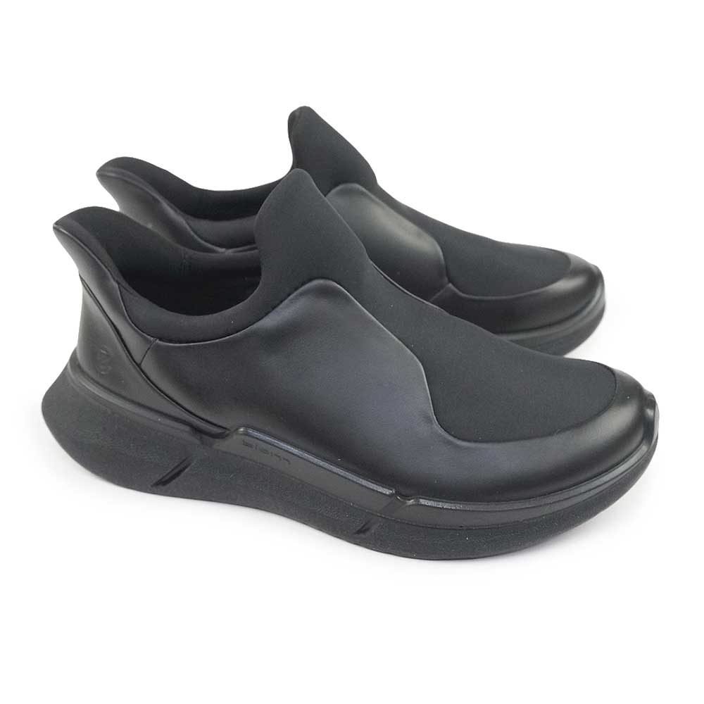 エコー レディース スニーカー 830823 51052 Women's ECCO® Biom 2.2 Leather Slip-On Sneaker | Black