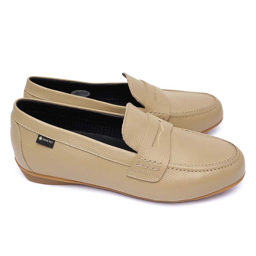 新品24200円☆madras マドラス ローファー 革靴　ゴアテックス 白 madras Walk（マドラス ウォーク） レディース ゴアテックス