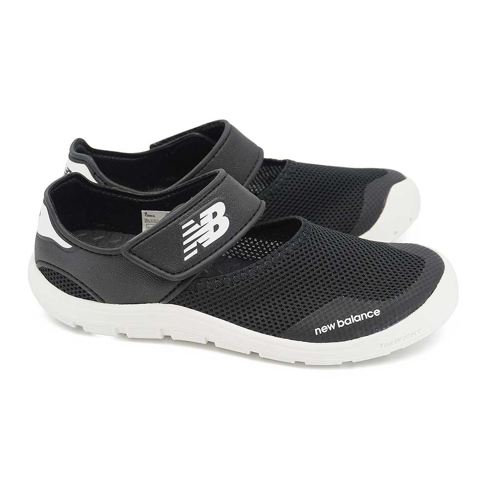 New Balance（ニューバランス） キッズ サンダル Y208 53L 黒 ジュニア