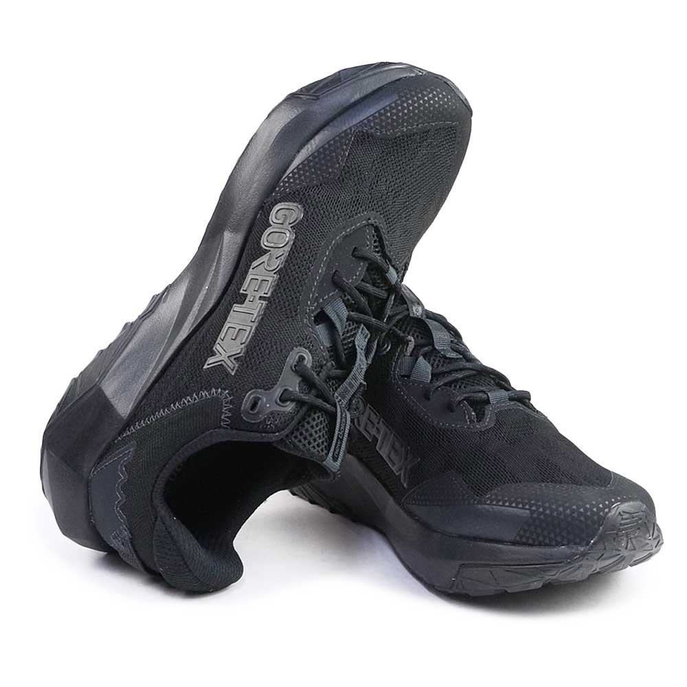 New Balance ニューバランス メンズ 防水スニーカー MTNTRG B6