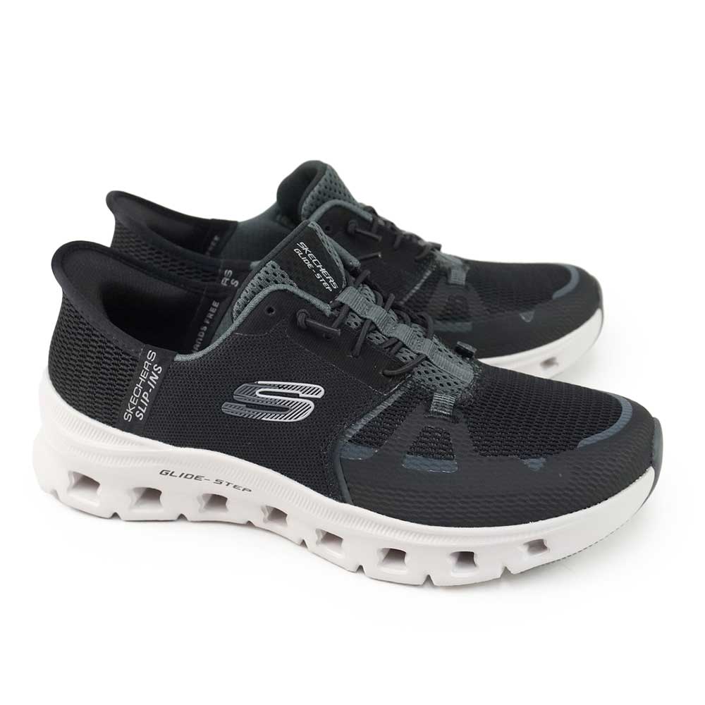 SKECHERS（スケッチャーズ） スリップインズ レディース スニーカー