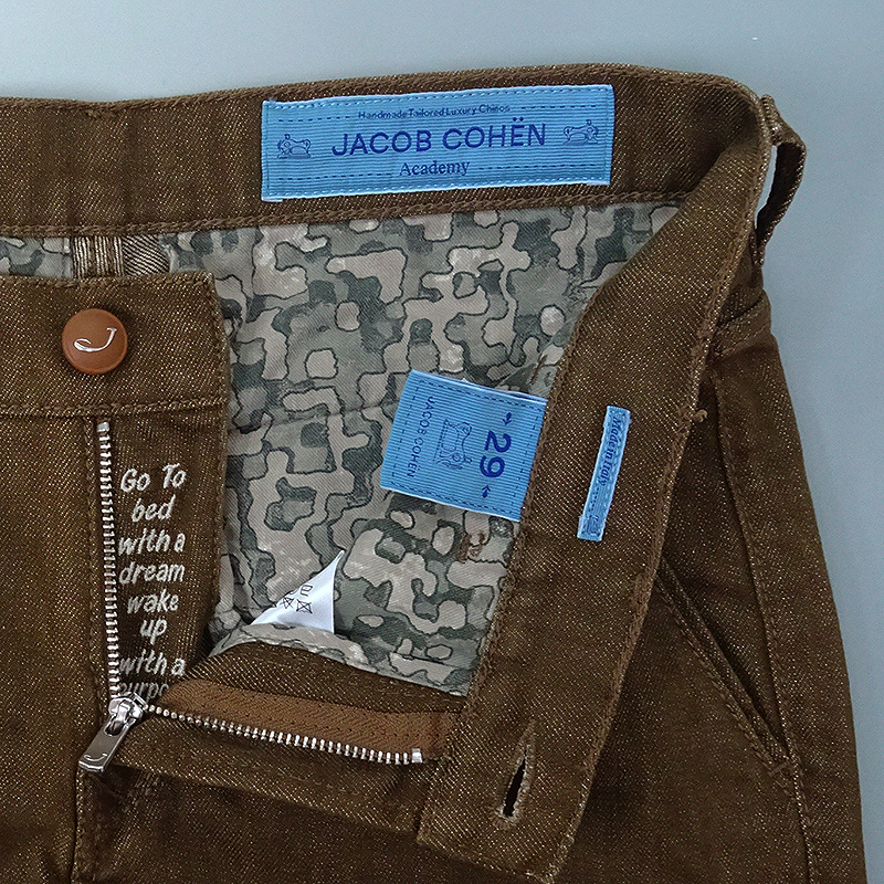 新品未使用✨JACOB COHЁN コーデュロイ パンツ サイズ28インチ JACOB COHEN（ヤコブ コーエン） 【75%OFF／定価72,600円】JACOB COHEN