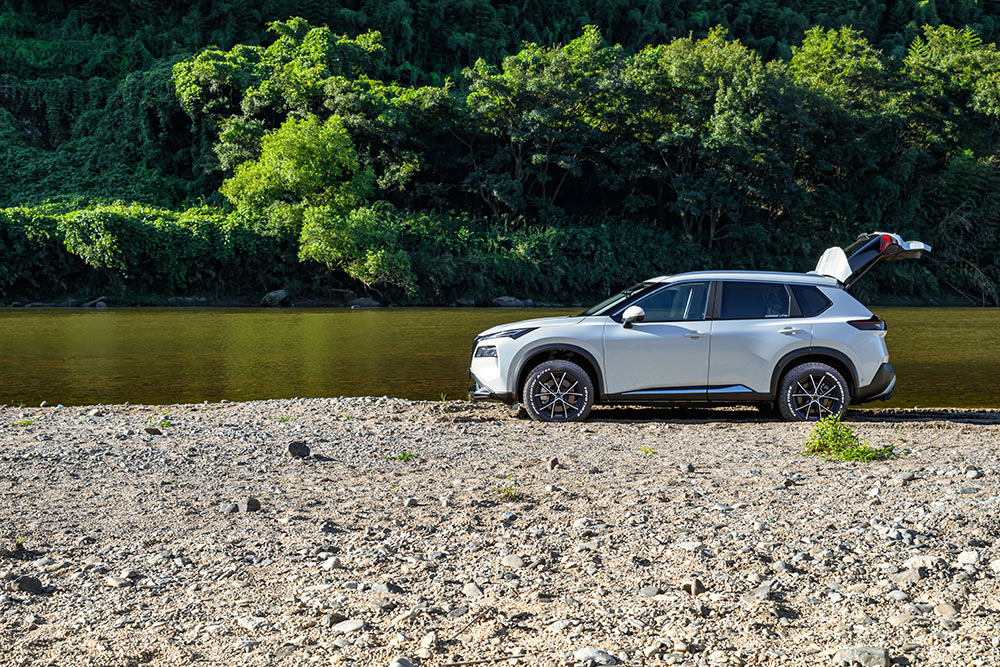 M'z SPEED [T33 エクストレイル]クロスライン フロント・リアセット