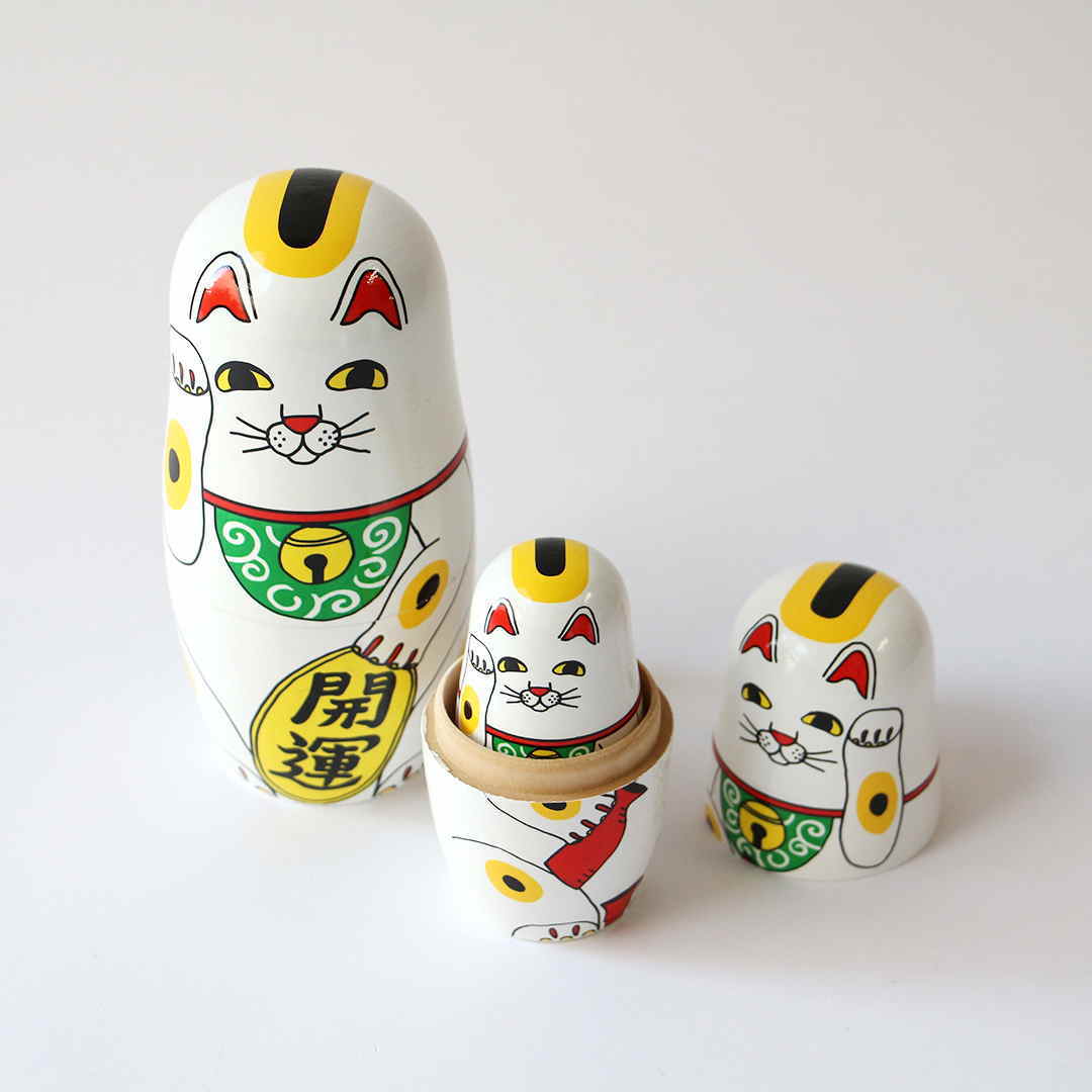 ラッキーキャット Lucky Cat マトリョーシカ midori komatsu 招き猫