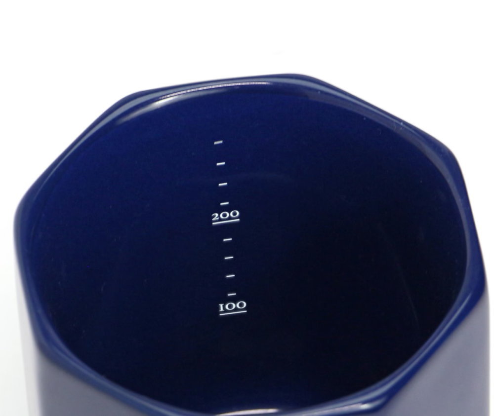 計量 マグカップ 目盛り付き 陶器 日本製 300ml 食洗機 電子レンジ対応