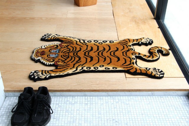 チベタン タイガーラグ DTTR-01 Sサイズ Tibetan Tiger Rug Small 60