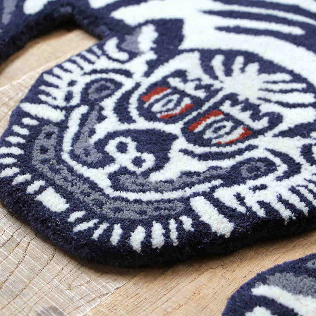 正規新品 DETAIL Tibetan Tiger Rug White S ラグ Amazon | チベタンタイガーラグ スモール ホワイト DETAIL
