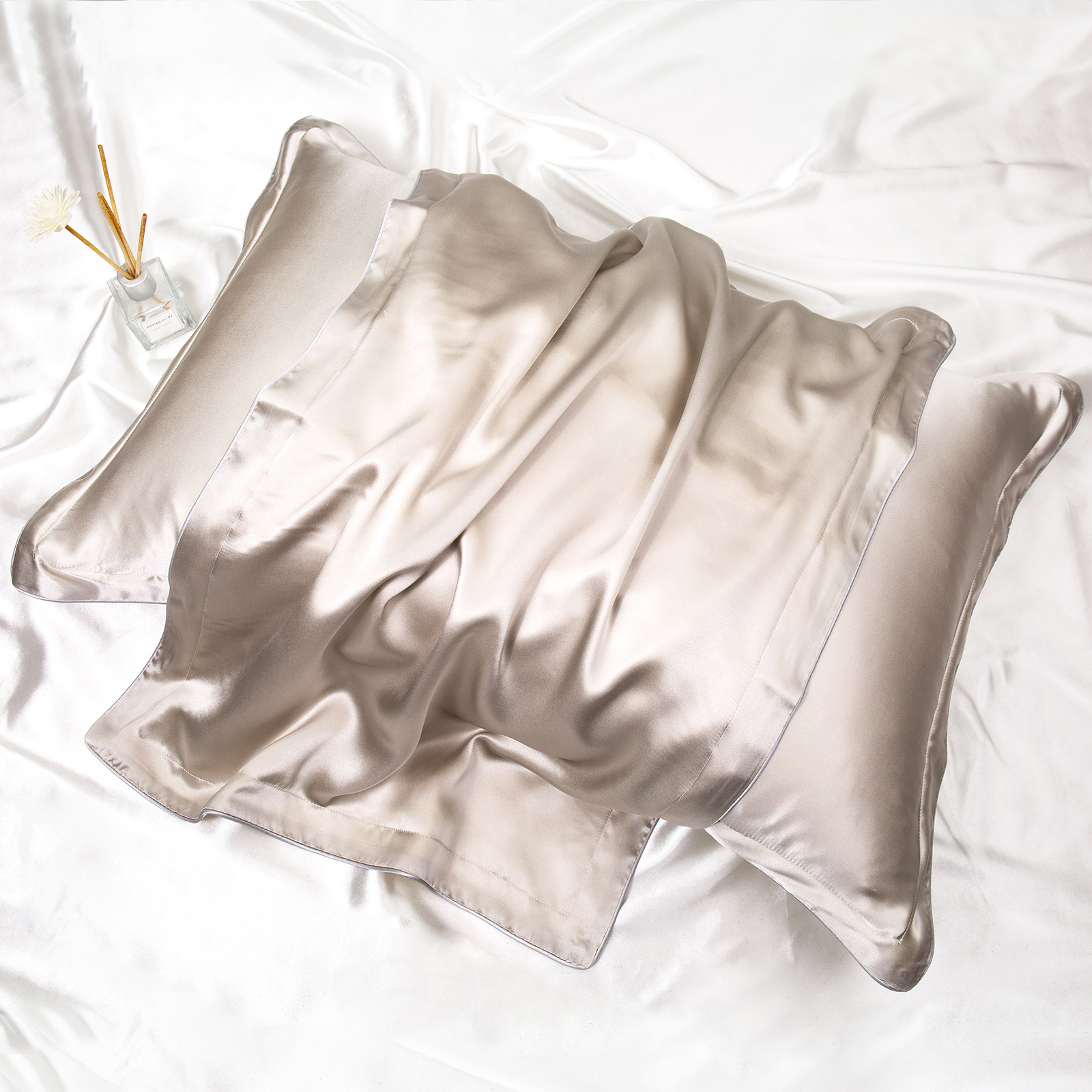 シルク 枕カバー シルク 片面 枕カバー シルク 100% シルク枕カバー  洗える  43×63 ...