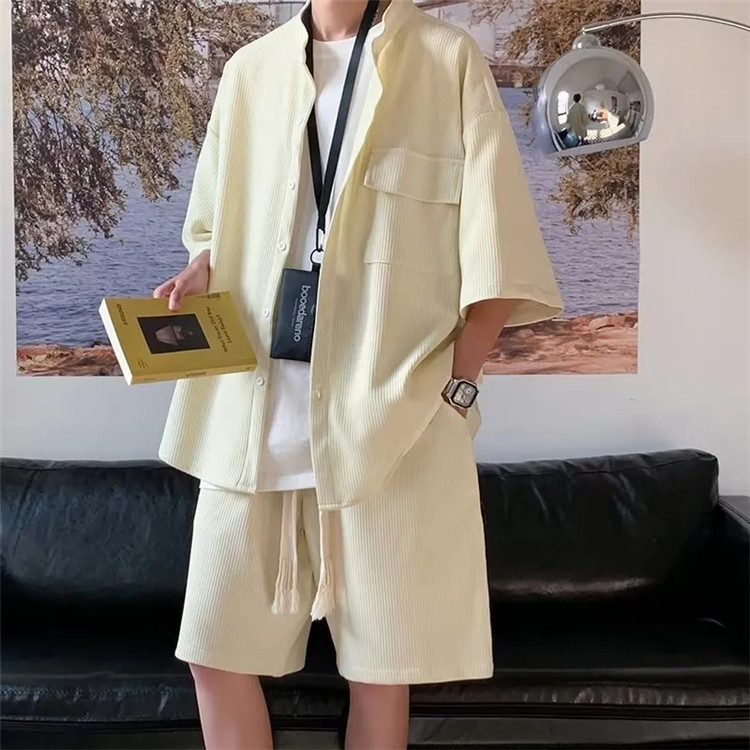 メンズ　夏用　上下セット　2点セット Tシャツ　パンツ　ジャージ　男子用　スポーツウェア　セットアップ　運動　カジュアル　吸汗 速乾 通気