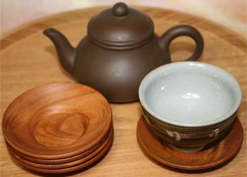 玉露用の湯呑に茶托