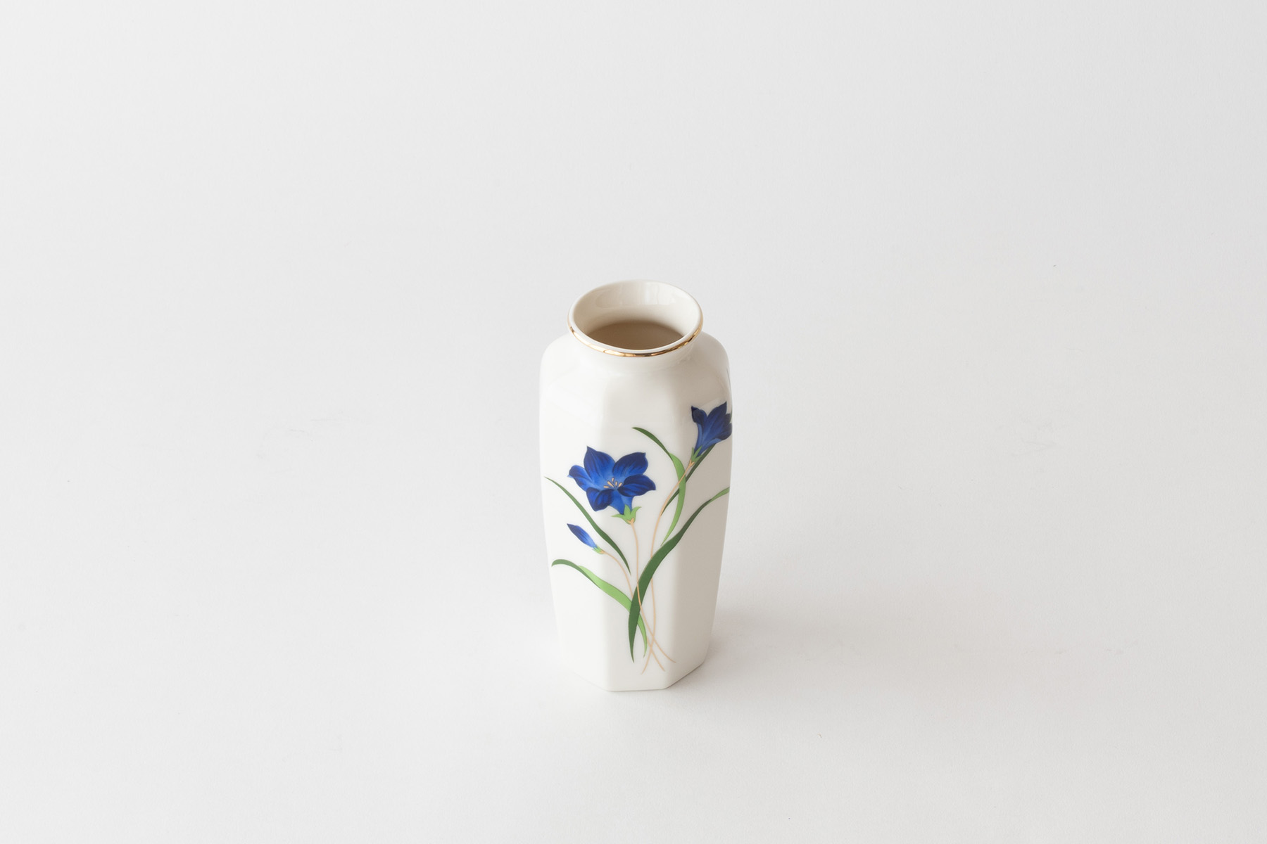 八角花瓶 桔梗 5号 陶磁器 上品 15センチ モダン 花器 仏間花瓶 客間
