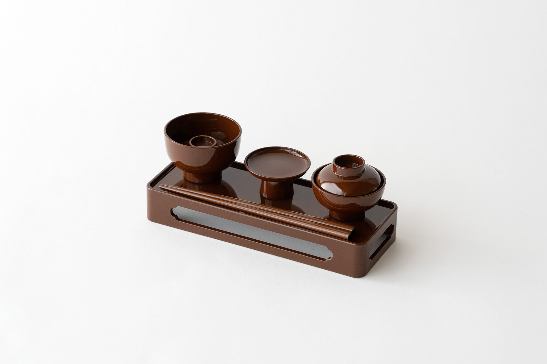 仏膳セット 略式 茶色 樹脂製 コンパクト 19.5センチ モダン 仏器膳