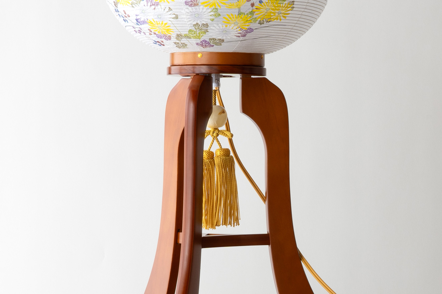 未使用 木製 溜真塗 竹手付莨盆 一燈好写 川本了生作弥七織部火入 灰吹 3点 盆提灯 回転行灯 けやき 一対 木製 上品 70センチ 伝統的 ミニ