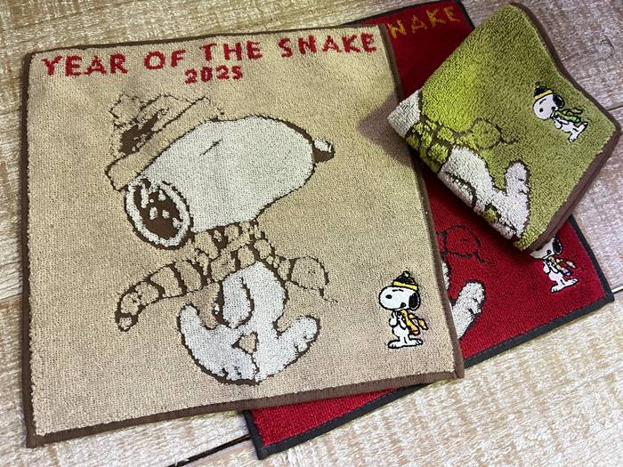 メール便OK】 2025年 干支ハンカチ・スヌーピー タオルハンカチ (約