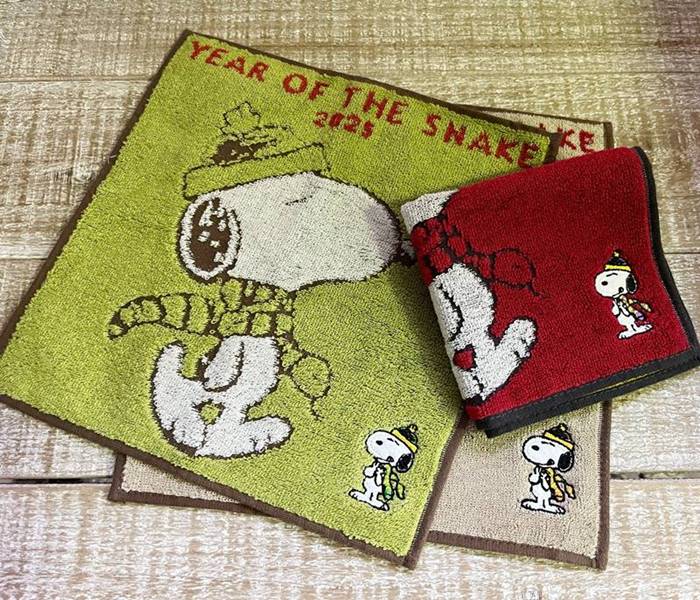 メール便OK】 2025年 干支ハンカチ・スヌーピー タオルハンカチ (約