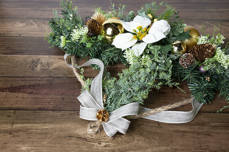 創業70年 老舗クリスマスツリー専門店 日本製のスワッグ・花舟・白花