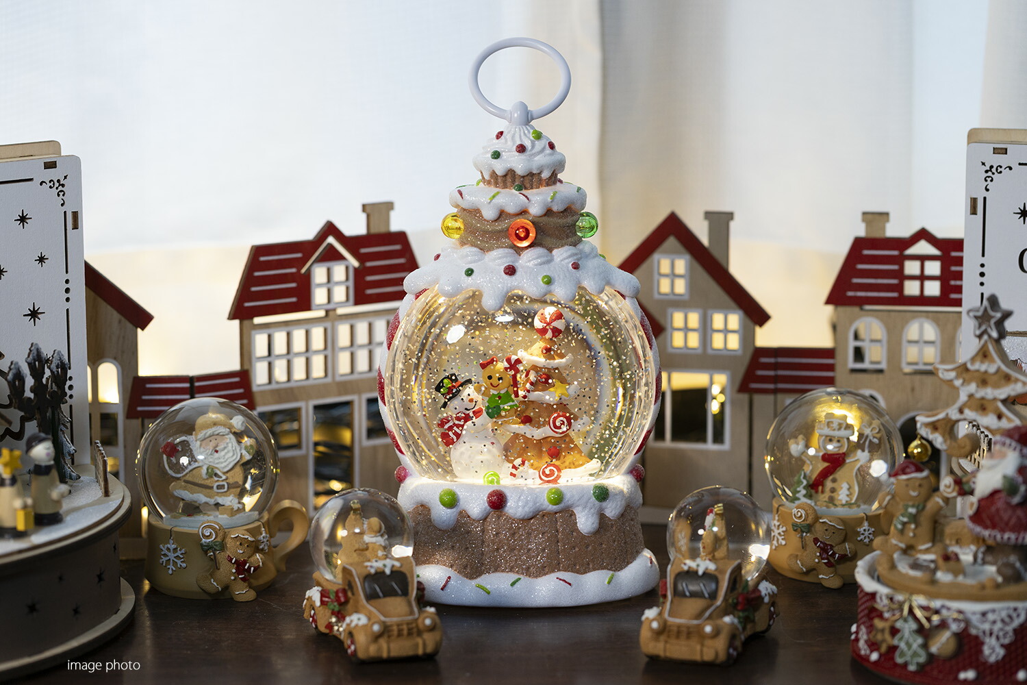 創業70年 老舗クリスマスツリー専門店 スノーイングミュージカル