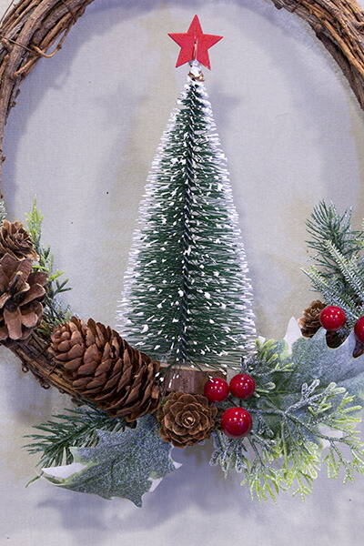 創業70年 老舗クリスマスツリー専門店 ツリーが付いたCUTE リース