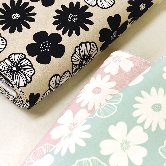 北欧風フラワー 並んだお花柄 オックス 花柄 オックス生地 花柄生地