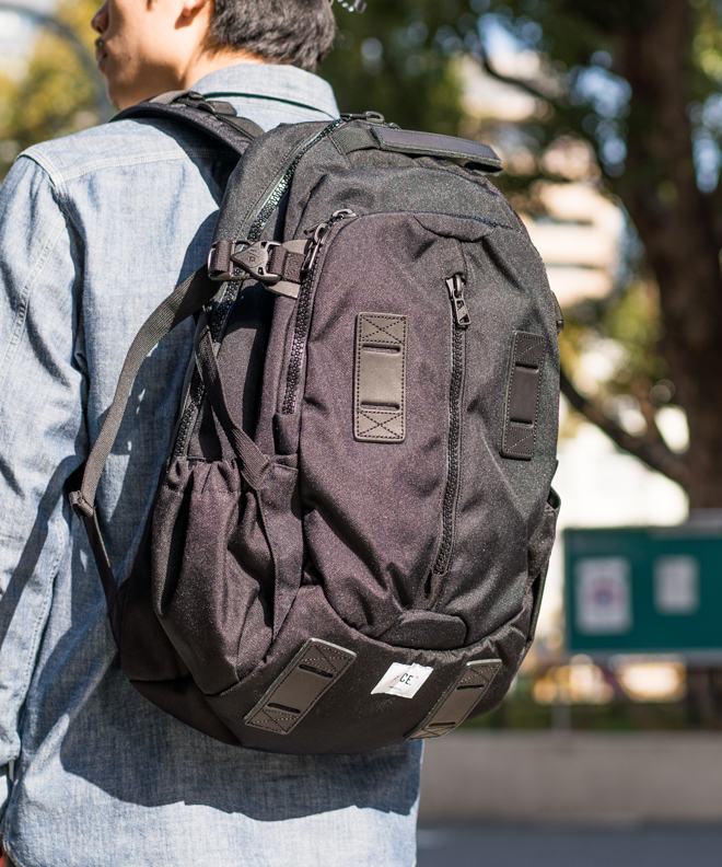 【美品】エフシーイー　バックパック　F/CE. 950 TRAVEL 28L F/CE. 最大51% 8/9限定 リュック バックパック 28L A4 PC収納