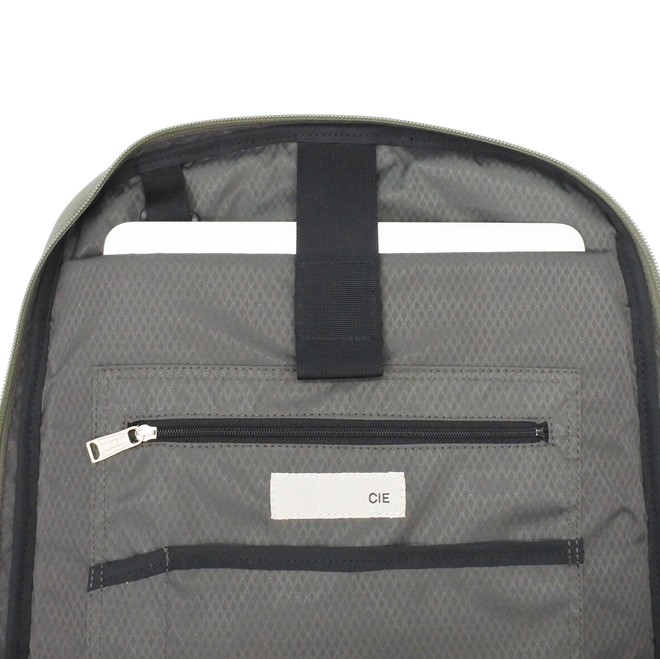 CIE シー GRID3 2WAY BACKPACK バックパック デイパック 防水 大容量 バッグ 鞄 カバン リュック ビジネスバッグ 通勤 通学 旅行 メンズ レディース 日本製