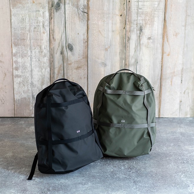 CIE シー GRID3 2WAY BACKPACK バックパック デイパック 防水 大容量 バッグ 鞄 カバン リュック ビジネスバッグ 通勤 通学 旅行 メンズ レディース 日本製