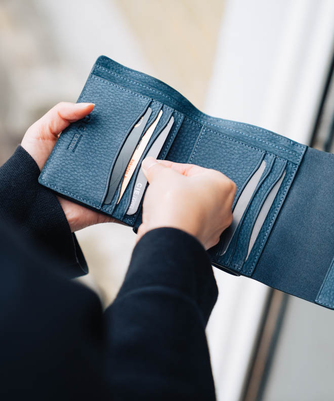 CIE ブランド 財布 ミニ財布 ウォレット コンパクト 小さい 軽量 恋人 父 母 家族 ギフト プレゼント