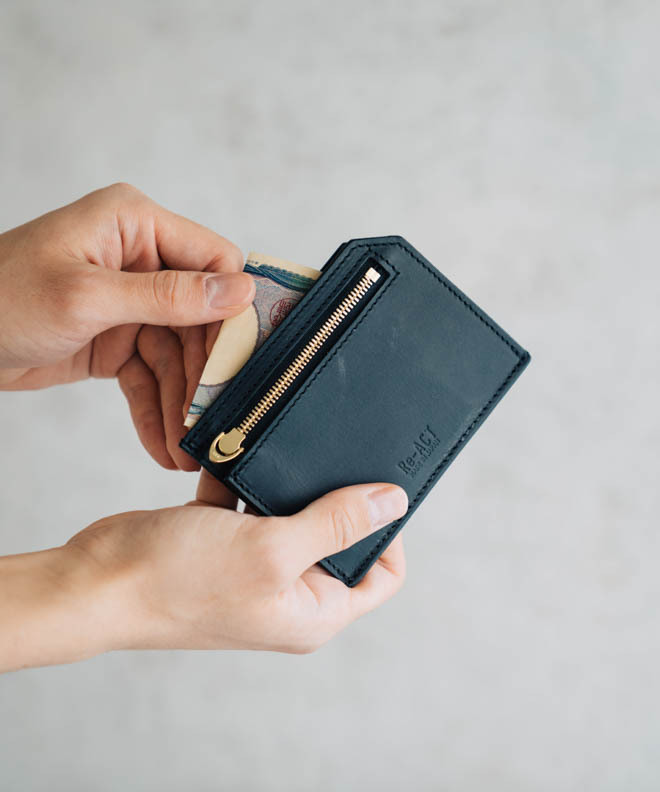 RE.ACT（リアクト） 「爆買」RE.ACT Liscio Slim Wallet フラグメント