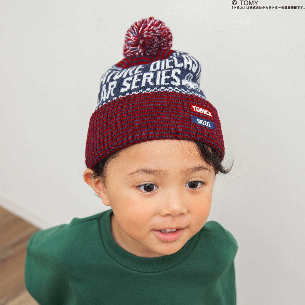 専用　雪模様いっぱい編み込んだセーターとニット帽＊グレージュ　雪模様赤のセット BREEZE（ブリーズ） ニット帽 キッズ トミカ 子供 男の子 女の子 車 秋