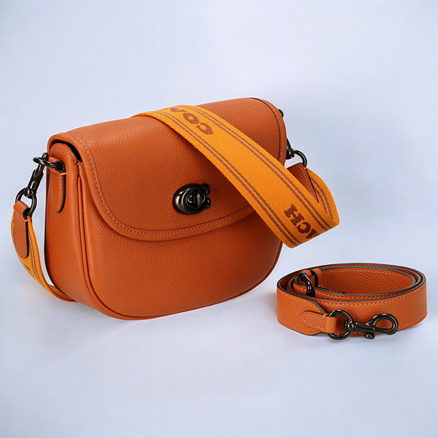 COACH（コーチ） ショルダーバッグ メッセンジャーバッグ 2way