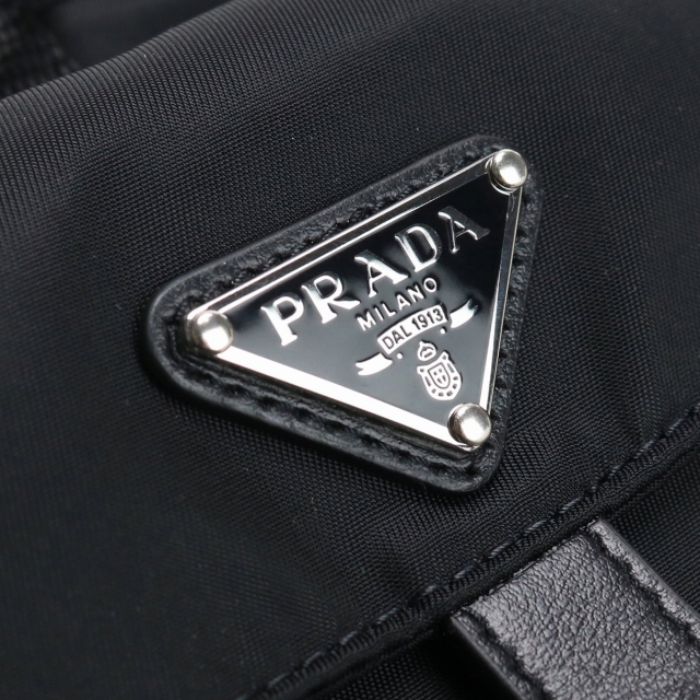 PRADA（プラダ） ブランド 犬ハーネス 胴輪 ペット用品 PRADA TESSUTO