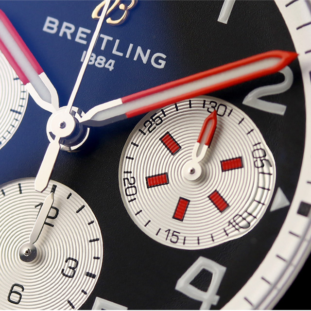 ブライトリング（BREITLING） クラシック アヴィ クロノグラフ 42