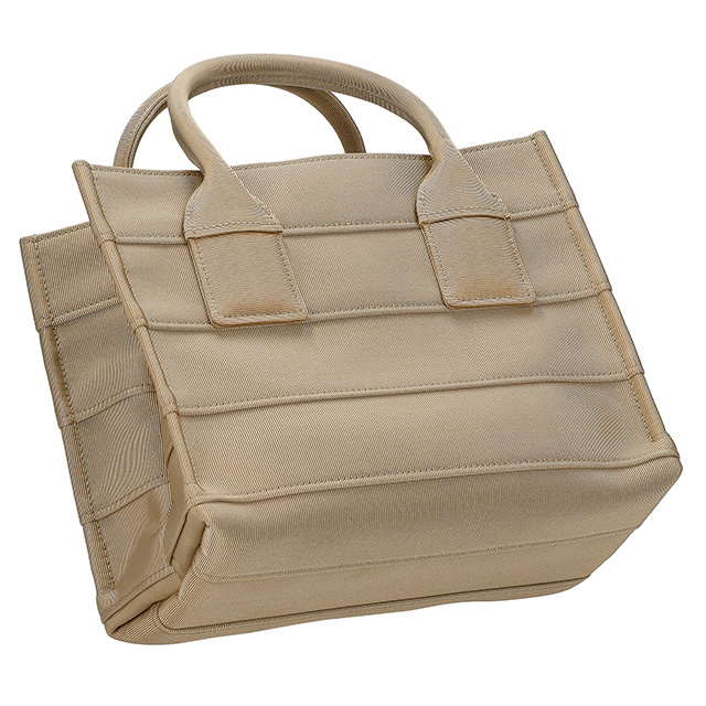Salvadorferragamo／ベージュレザートートバッグ／フェラガモ VARA（Salvatore Ferragamo） 未使用品 Salvatore Ferragamo