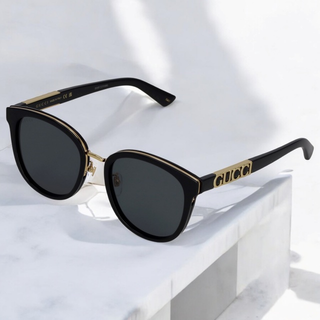 【GUCCI】レディースサングラス〈美品〉 グッチ GUCCI サングラス メンズ レディース アジアンフィット UV