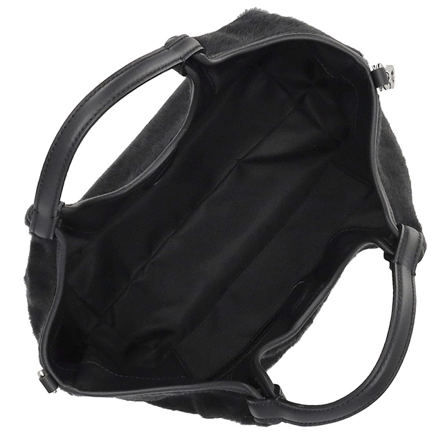 GIANNI CHIARINI ブラックショルダーバッグ　Mサイズ GIANNI CHIARINI（ジャンニ キアリーニ） ハンドバッグ レディース