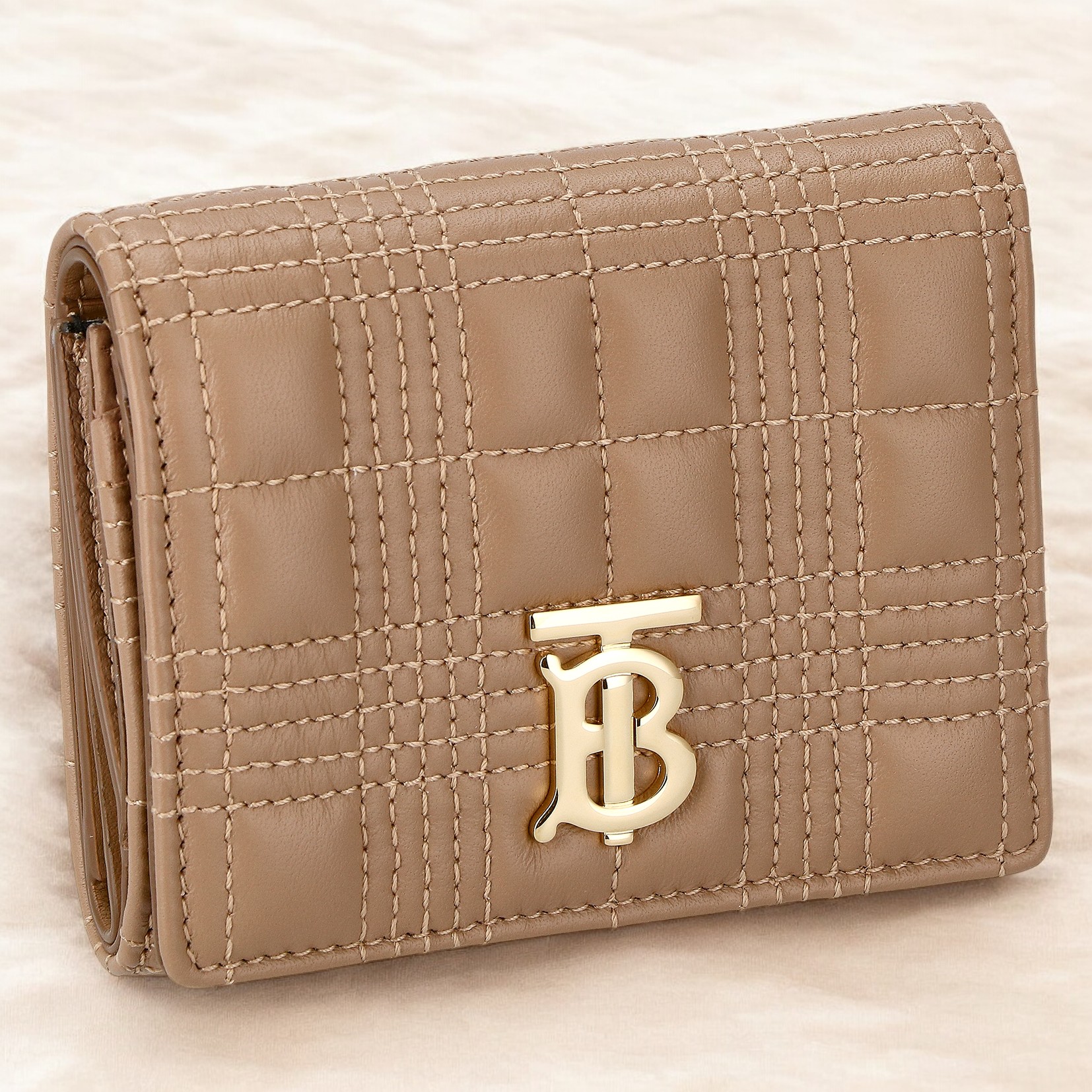 BURBERRY（バーバリー） バ−バリ− 三つ折り財布 コンパクト
