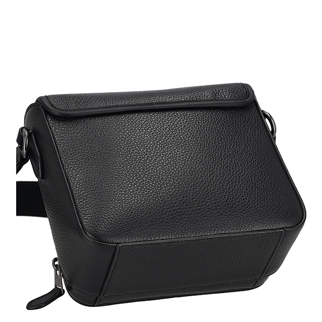 コーチ ショルダーバッグ メッセンジャー チャーム チャールズ レザー ブラック COACH（コーチ） ショルダーバッグ メッセンジャーバッグ メンズ