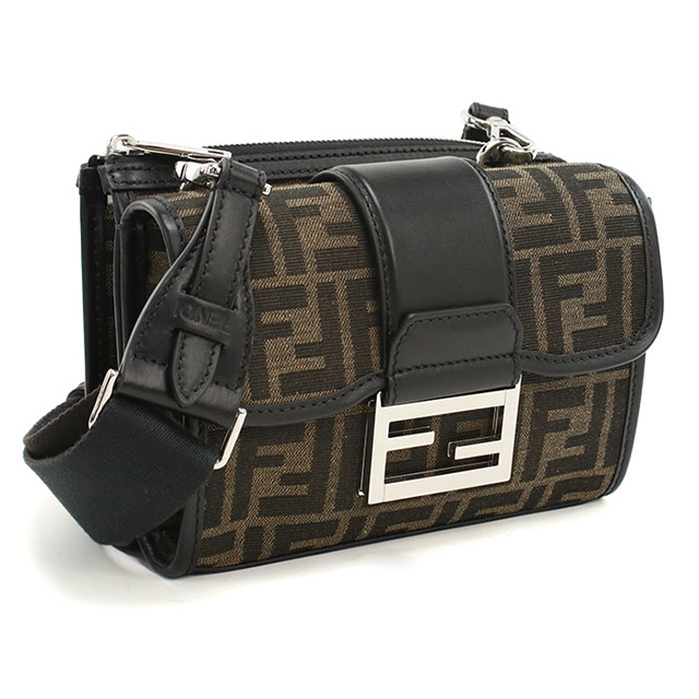 FENDI（フェンディ） 斜め掛け ショルダーバッグ メンズ ブランド