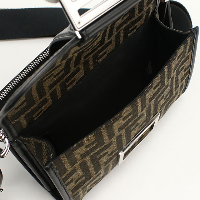 FENDI（フェンディ） 斜め掛け ショルダーバッグ メンズ ブランド