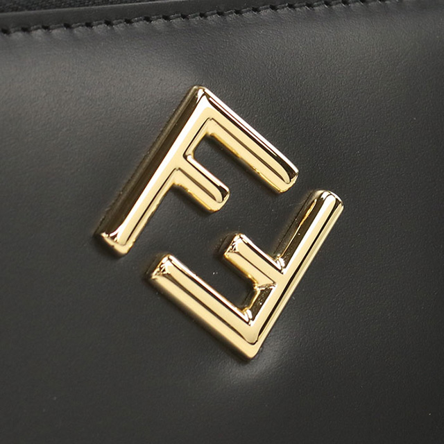 FENDI（フェンディ） ラウンドファスナー コンパクト 財布 レディース