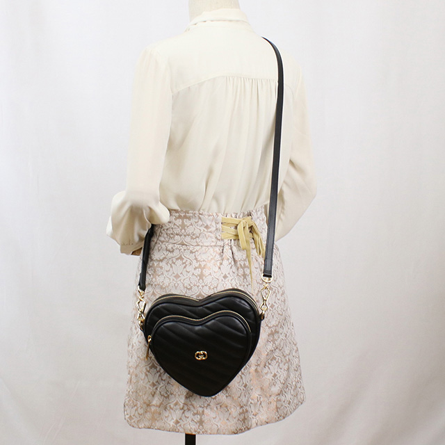 GUCCI（グッチ） 斜め掛け ショルダーバッグ レディース ブランド